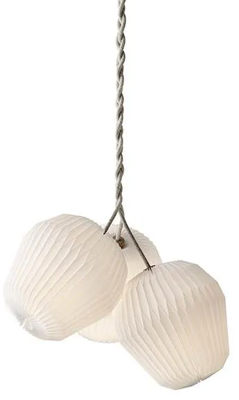 Le Klint THE BOUQUET Stor ljuskrona med 3 standard lampskärmar